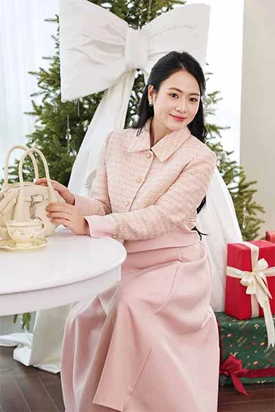 Tweed Ruby Classic cho tiệc cuối năm